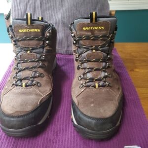 Skechers waterproof boots size men's 10